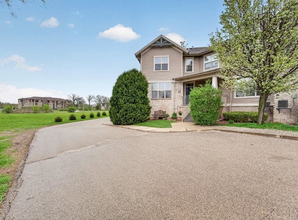 326 E Hill Parkway, Madison, WI 53718
