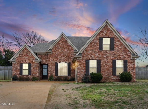 214 Eagle View Drive, Senatobia, MS 38668