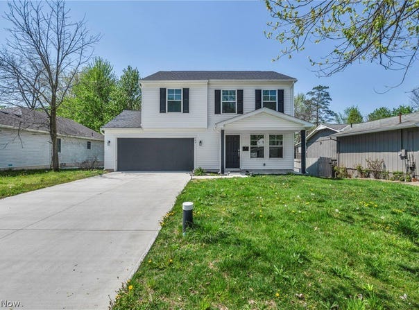 189 Alexander Drive, Elyria, OH 44035