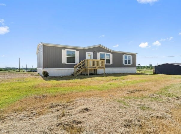 118 Common Way, Boyd, TX 76023