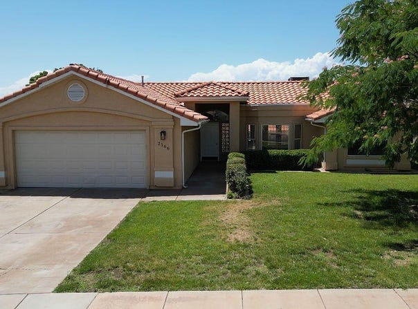 2166 E 10 ST, St George, UT 84790