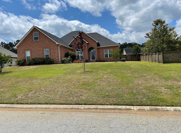 2026 Pin Oak Terrace, Bonaire, GA 31005