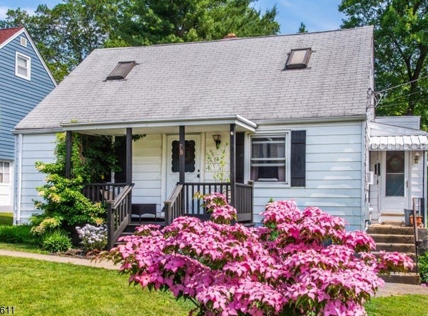 78 Farview Rd, Rockaway Boro, NJ 07866-2740
