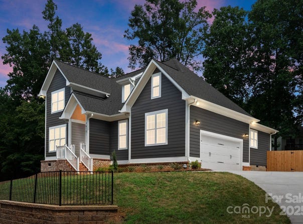 7815 Red Oaks Trail, Waxhaw, NC 28173