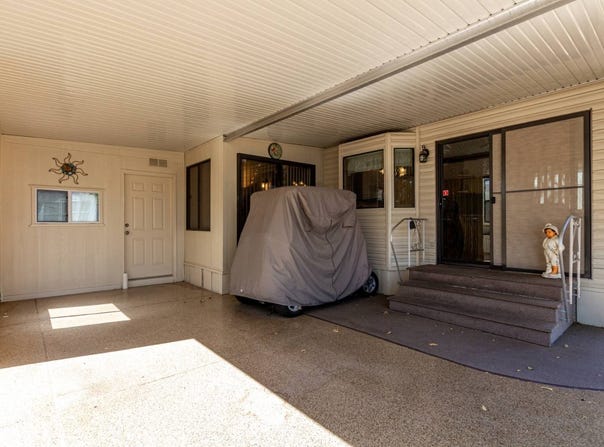 8700 E. UNIVERSITY DRIVE, MESA, AZ 85207