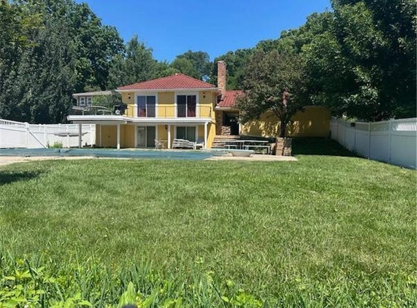 6365 Bay Ridge Road, Mound, MN 55364