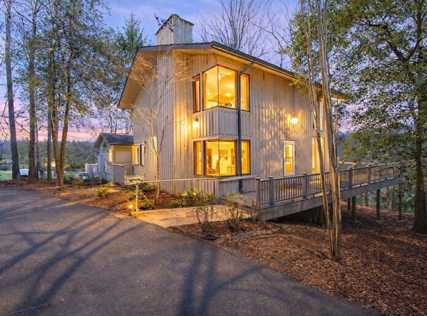 43 Hitchcock Street, Murphy, NC 28906