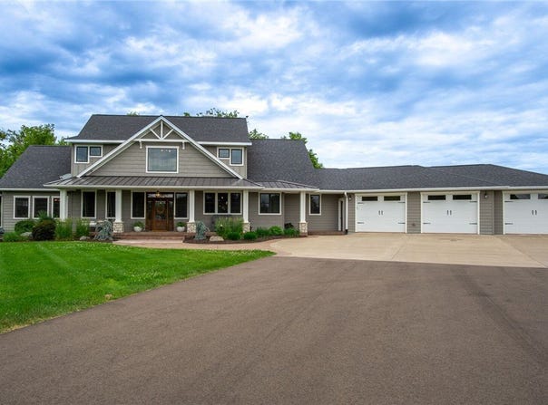 18660 70th Avenue, Chippewa Falls, WI 54729