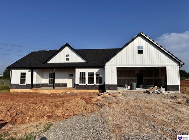 88 Betty Boyd Lane, Brandenburg, KY 40108