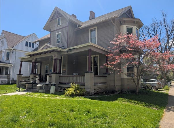 400 Maple Avenue, Elmira City, NY 14904