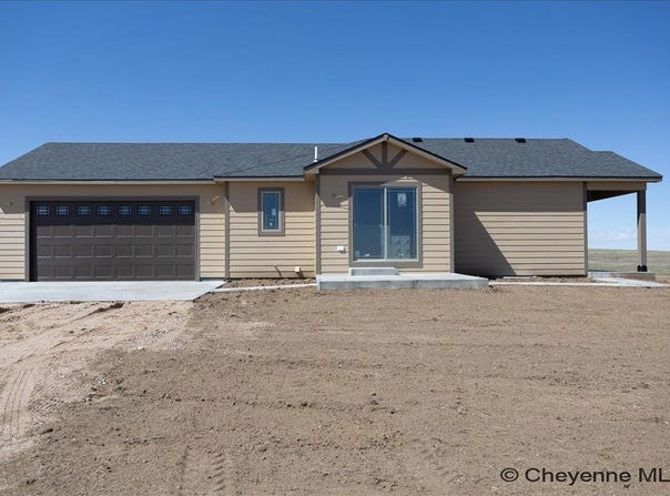 2185 PONY CT, Cheyenne, WY 82009