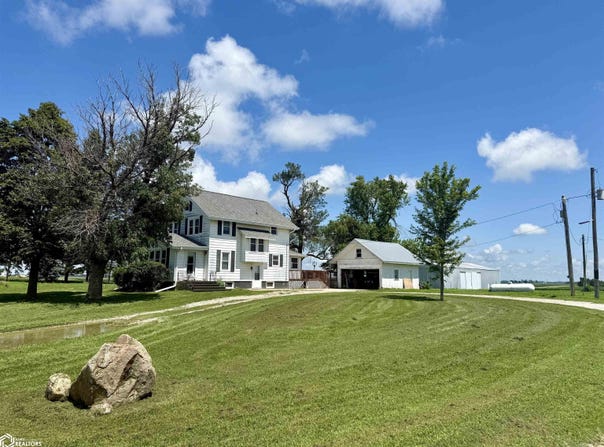 1907 Neola Avenue, Jefferson, IA 50129