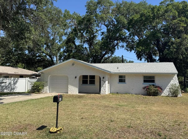606 Calhoun Street, South Daytona, FL 32119