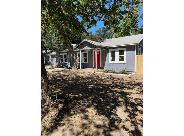 2808 Nichols, Kerrville, TX 78028