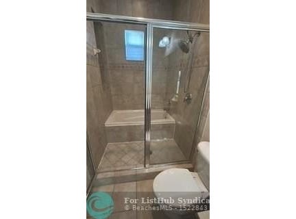 2337 Vintage Dr, Lighthouse Point, FL 33064