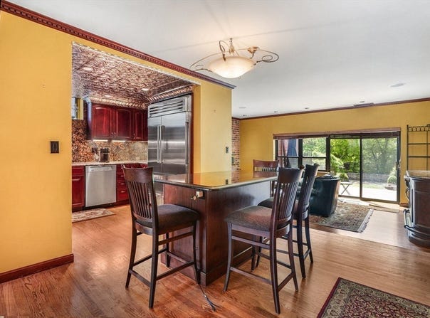 131 Perkins, Boston, MA 02130