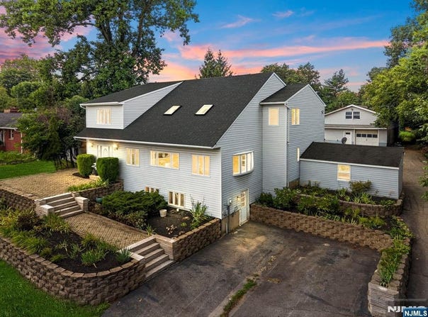 163 Oldham Road, Wayne, NJ 07470