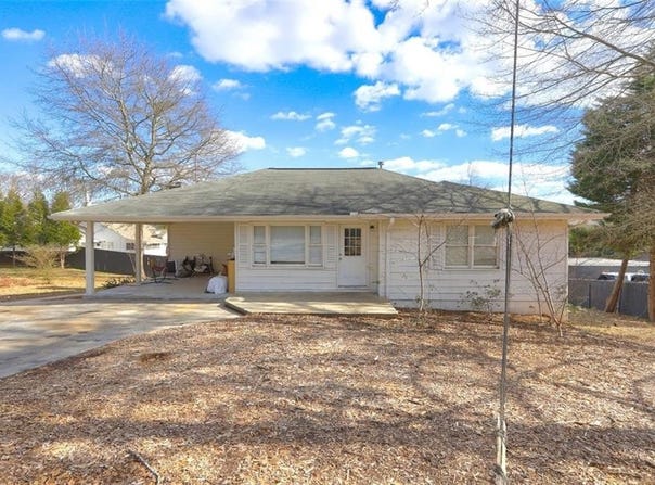 830 FORREST Street, Roswell, GA 30075