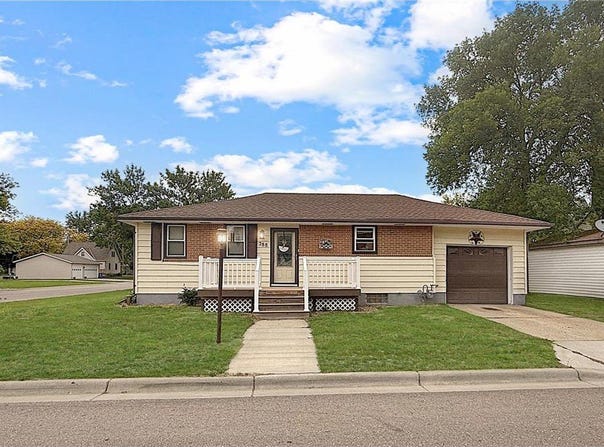 288 Locust Street, Dawson, MN 56232