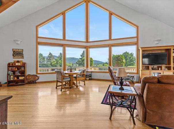 664 Stoneridge Rd, Blanchard, ID 83804