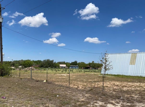 122 E U.S. Hwy 359, Hebbronville, TX 78316