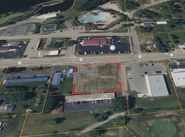 1110 E MAIN Street, OMRO, WI 54963