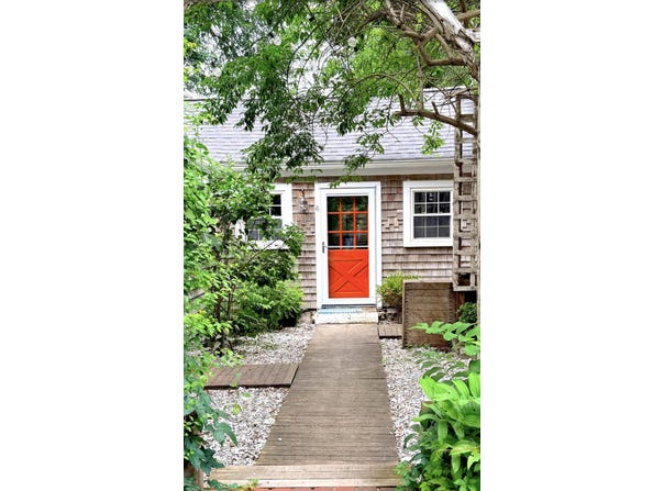 5 Kiley Court, Provincetown, MA 02657