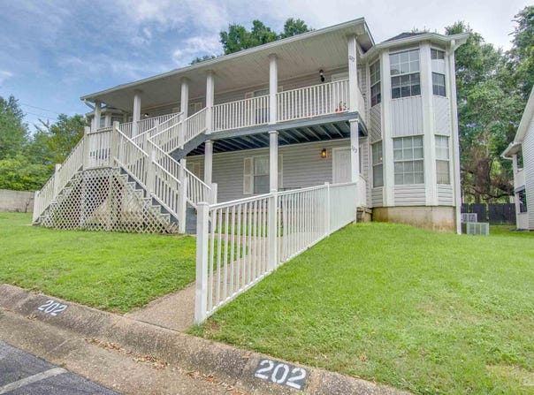 1500 E Johnson Ave, Pensacola, FL 32514