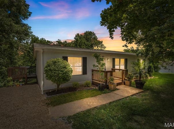 4615 Skyview Drive, Arnold, MO 63010