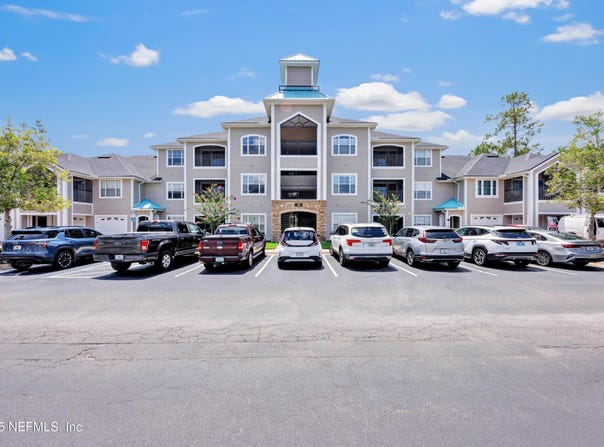125 LEGENDARY DRIVE 303, ST. AUGUSTINE, FL 32092