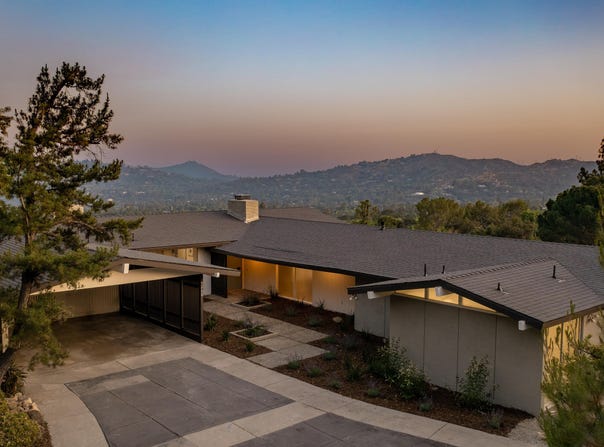 5260 Gould Avenue, La Canada Flintridge, CA 91011
