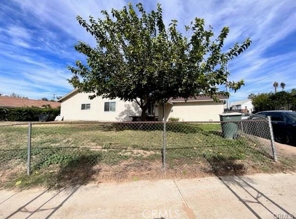 2431 12th Street, Riverside, CA 92507