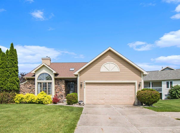 6606 Windsong Way, Lansing, MI 48917