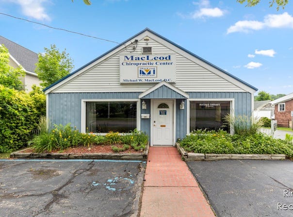 327 W Apple Street, Hastings, MI 49058