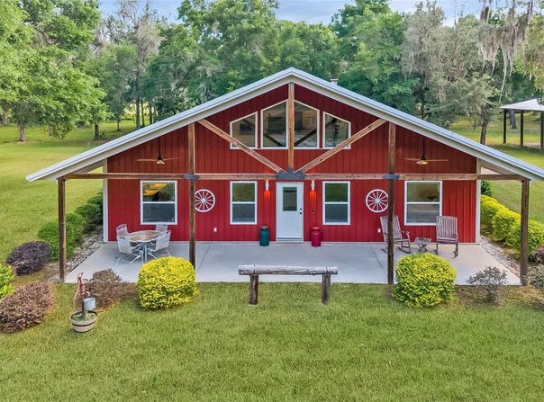 4089 E HWY 318, CITRA, FL 32113