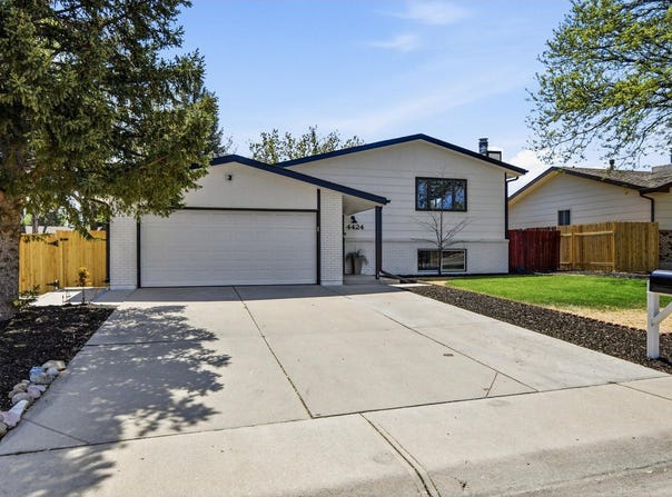 4424 W 2nd St, Greeley, CO 80634