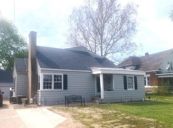 826 S Park Blvd., FREEPORT, IL 61032