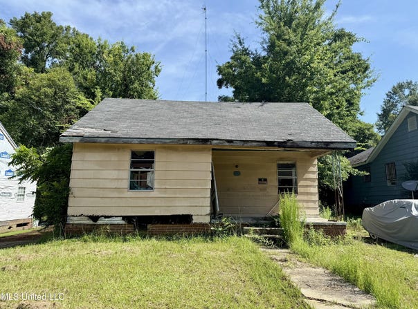 328 Idlewild Street, Jackson, MS 39203
