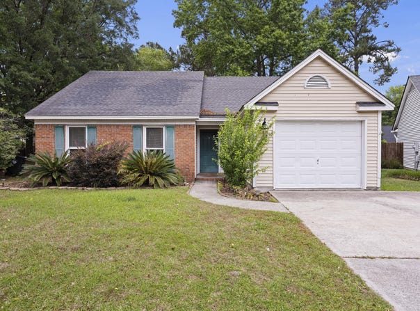111 Macfarren Lane, Summerville, SC 29485