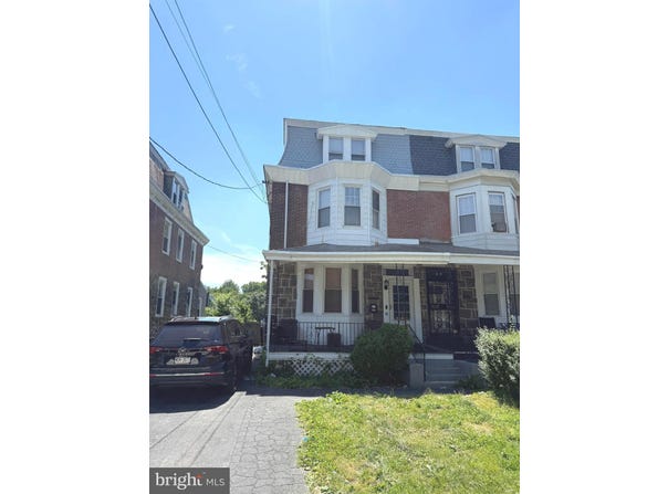 1208 MAIN Street, DARBY, PA 19023