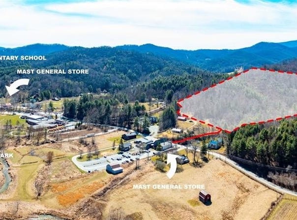 3606 NC Highway 194 S, Sugar Grove, NC 28679