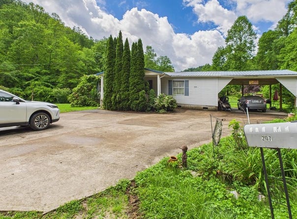 207 Amber Lane, Ulysses, KY 41264