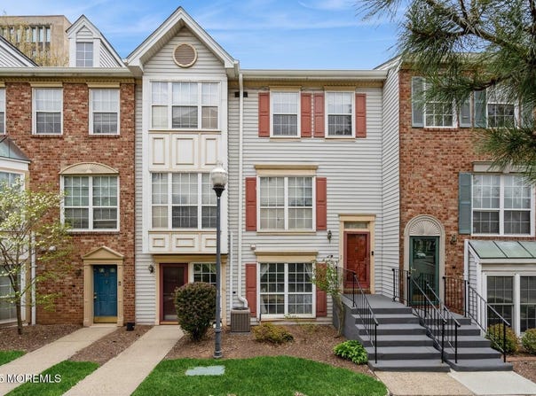 43 Howard Court, Newark, NJ 07103