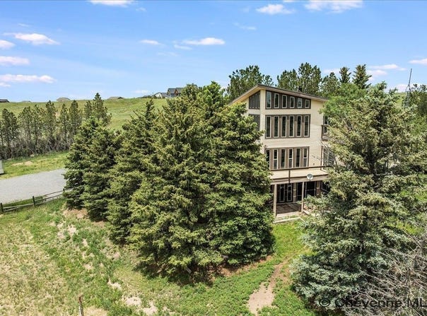 2245 RAINBOW RIDGE, Cheyenne, WY 82009