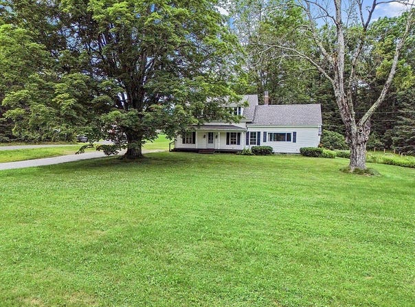 301 Pond Road, West Gardiner, ME 04345