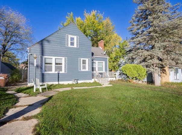 718 N Central Avenue, Rockford, IL 61101