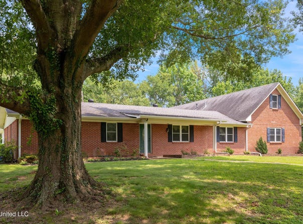 560 Post Office Road, Coldwater, MS 38618
