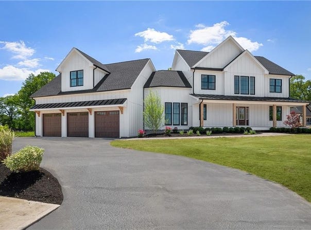 1 Diesel Drive, Lincoln, RI 02865