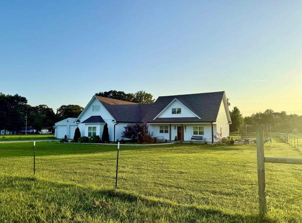 230 Nicholson Dr, Searcy, AR 72143
