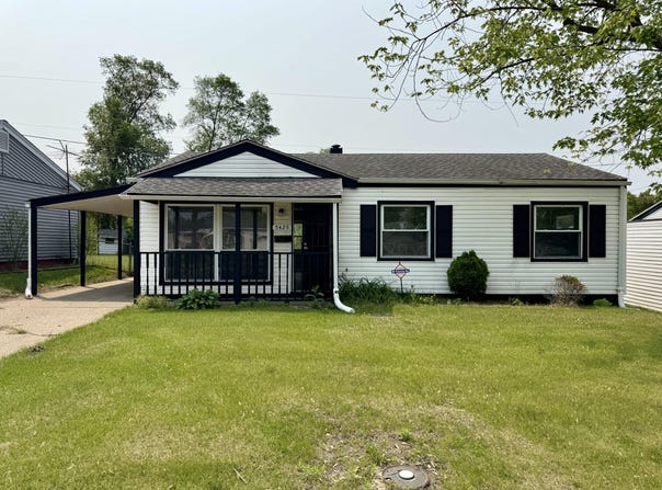 5425 E 13th Place, Gary, IN 46403